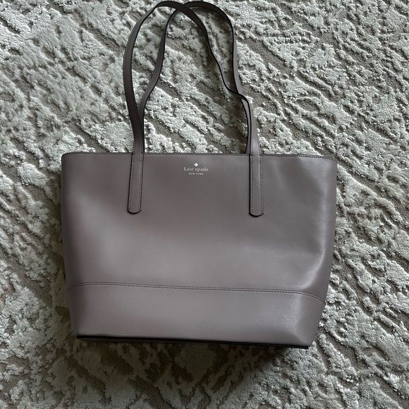 KATE SPADE TOTE - Picture 1 of 10